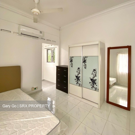 Jalan Pokok Serunai (D16), Semi-Detached #489610421